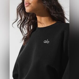 Alo Black Accolade Size Small